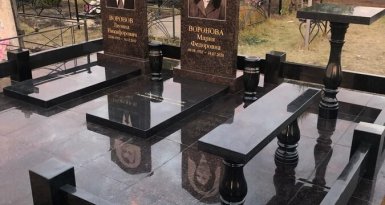 Гранитные памятники
