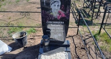 Гранитные памятники